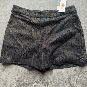 NWT-BCBGeneration Women’s size 6 shorts